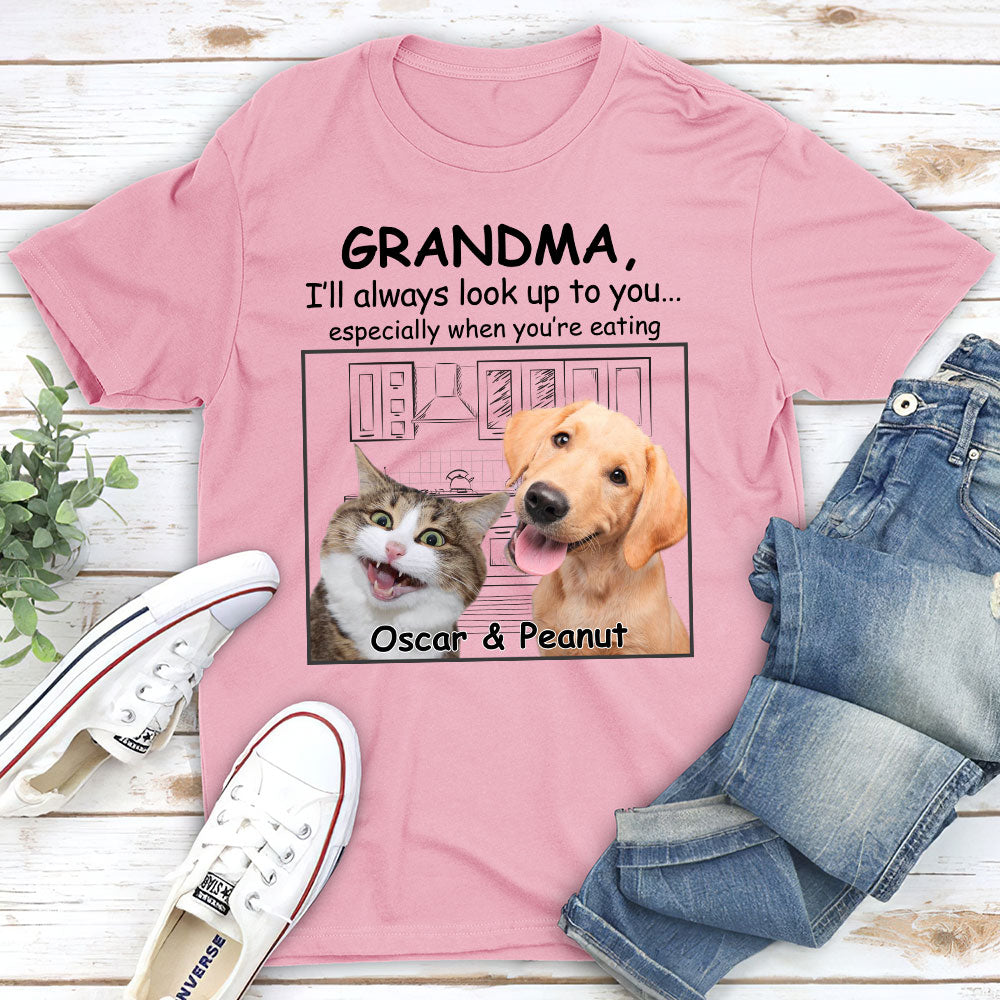 Personalized Custom Unisex T-shirt - Ideal Gift for Pets Lovers to Make Pets Look Up to You