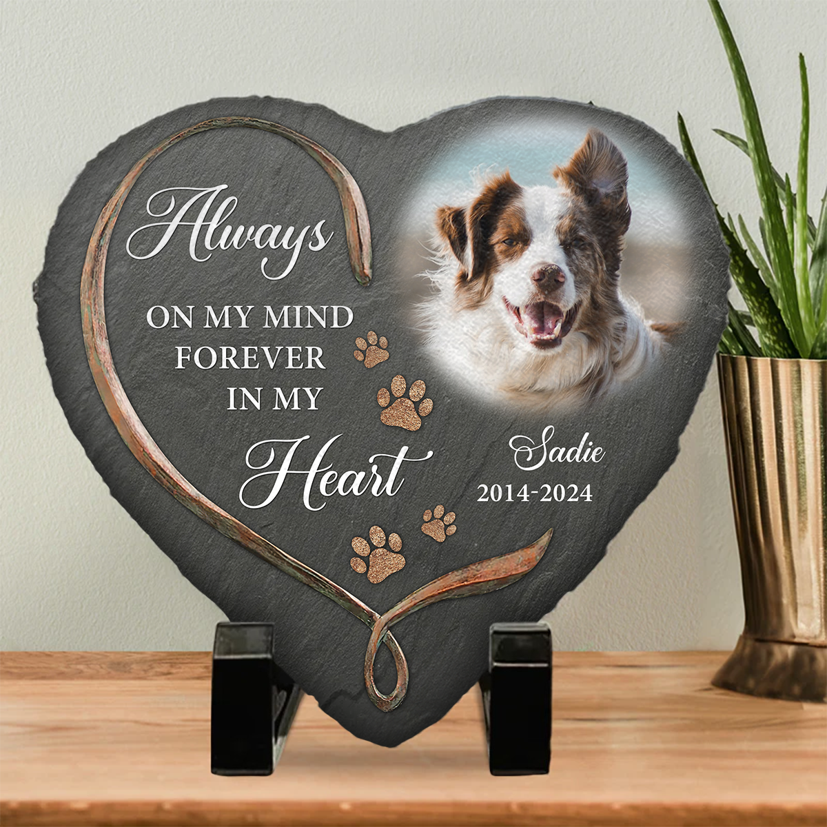 Personalized Paw And Angel Wings Custom Pet Memorial Stone for Garden Tribute