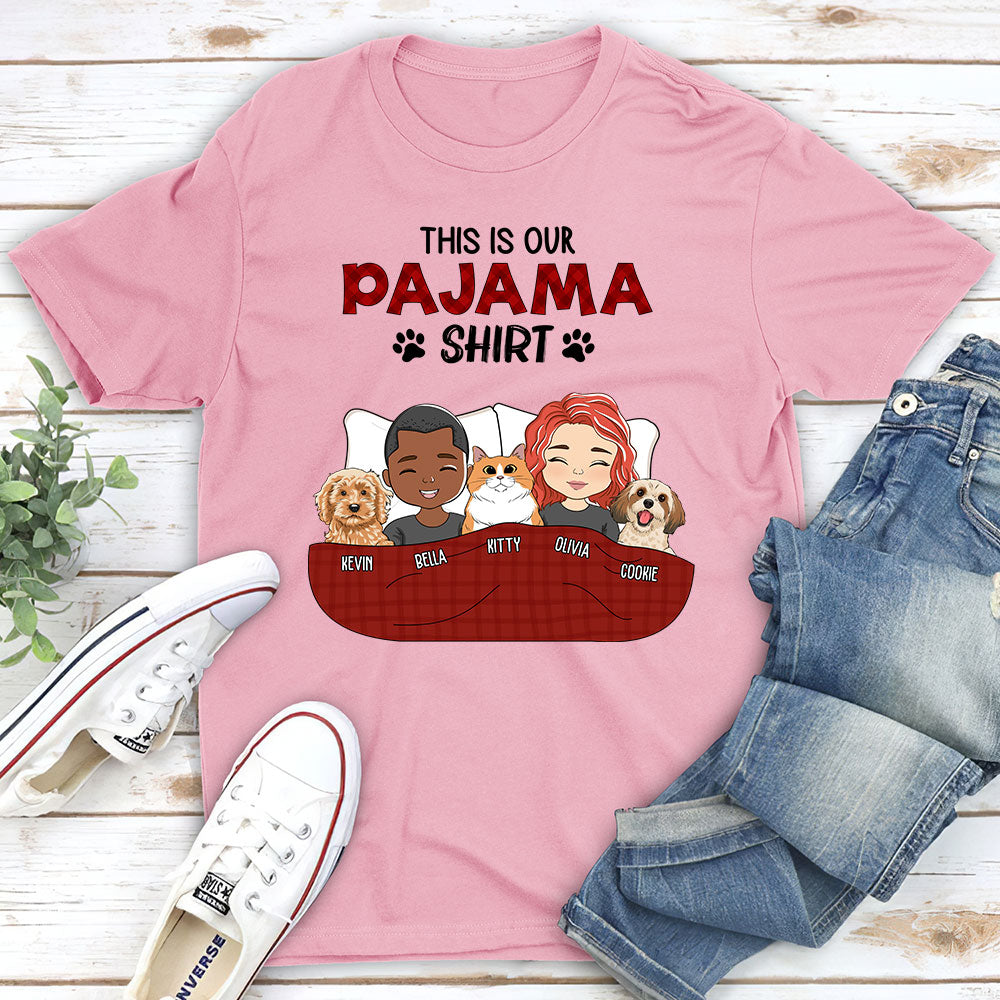 Personalized Custom Unisex Pajama Shirt for Couples - Ideal Gift for Pet Lovers