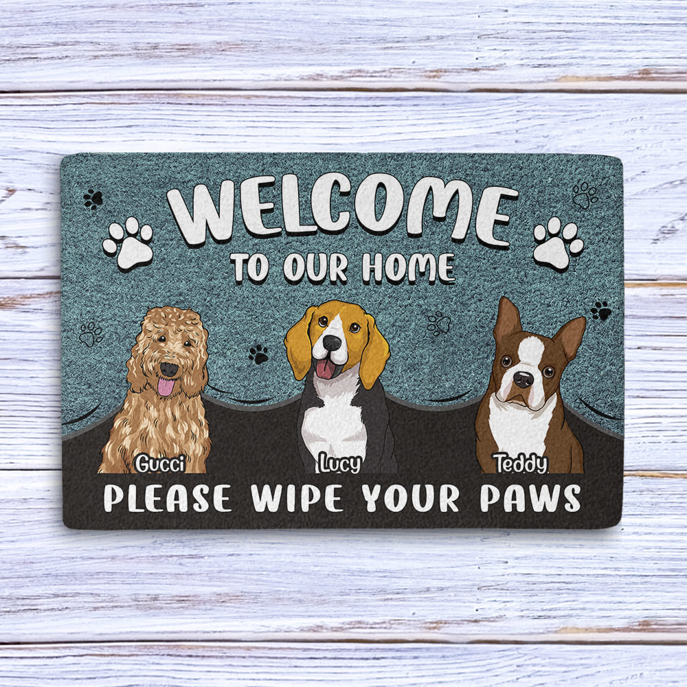 Customizable Personalized 'Please Wipe Your Paws' Doormat for Pet Lovers