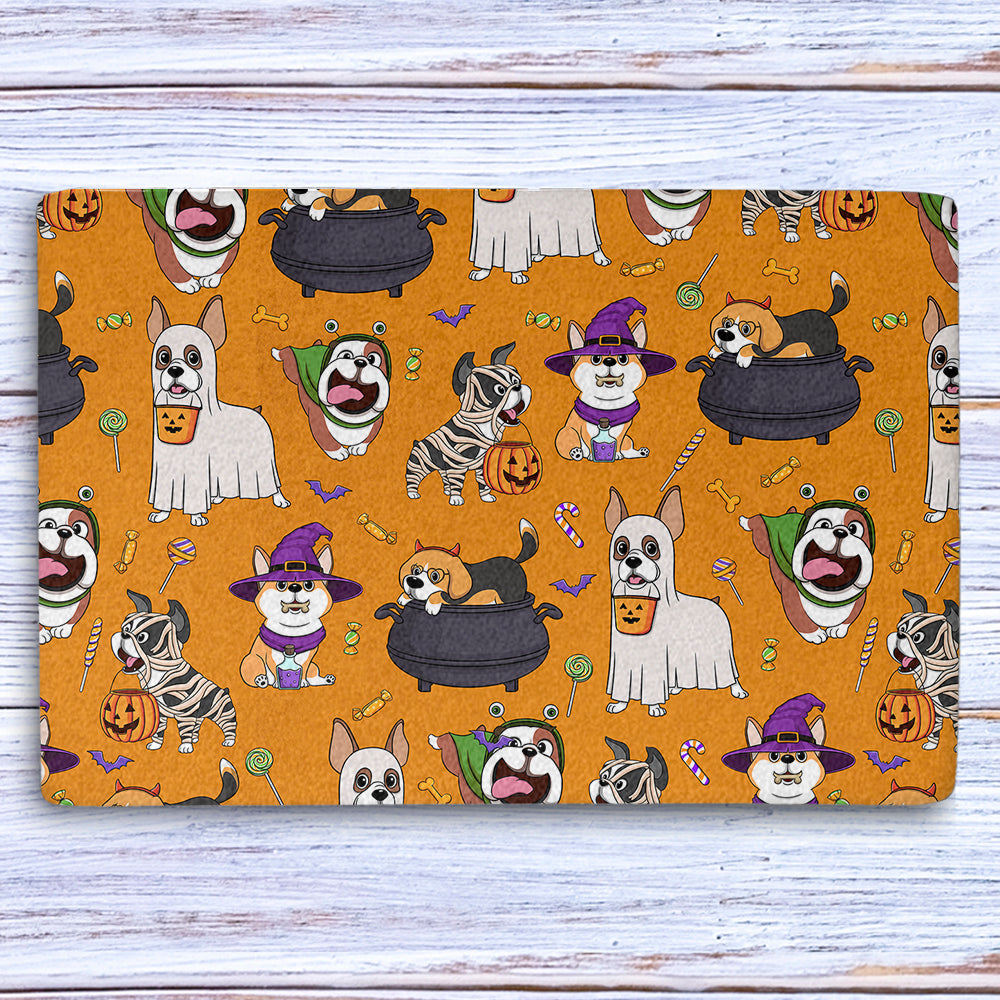 Unique Pattern Dog Halloween Doormat - Ideal for Pet Lovers